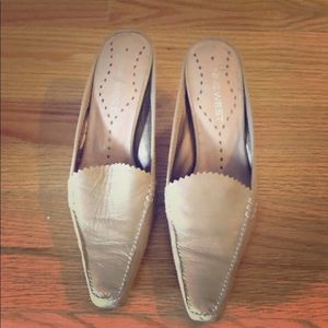 Nine West heeled slides